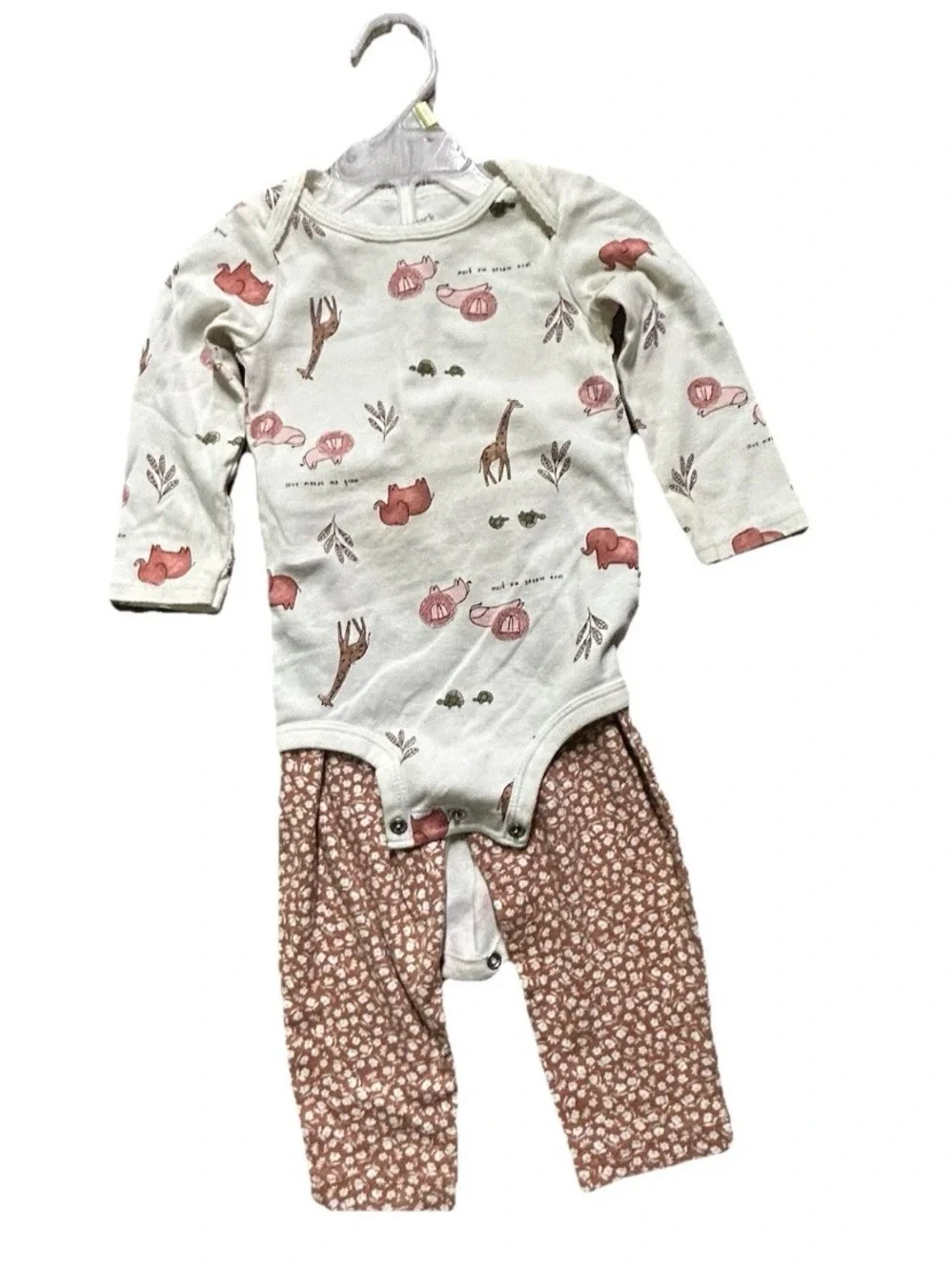 NWT Toddler Girl Clothing Bodysuits Pants Giraffes Size 12-18 Months